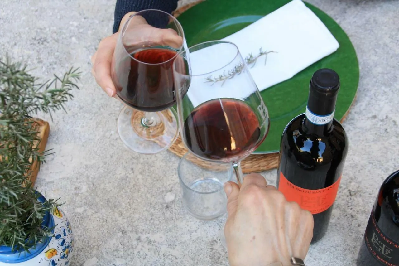 Wine Loft Sant Antimo Hotel Montalcino Guest house