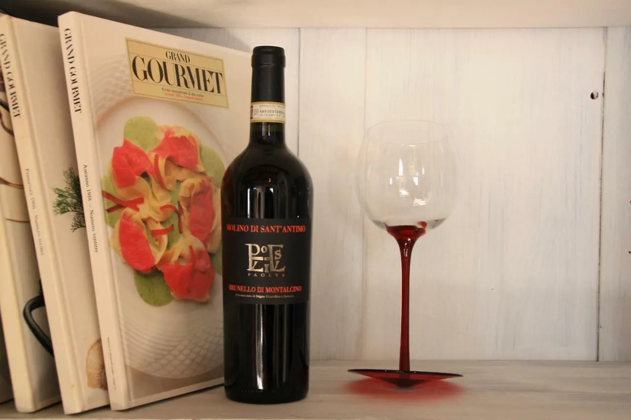 Guest house Wine Loft Sant Antimo Hotel Montalcino Italy